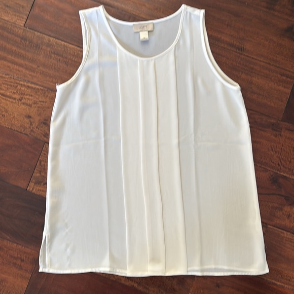 LOFT | Women's White Sleeveless Top pleated front - Picture 2 of 11